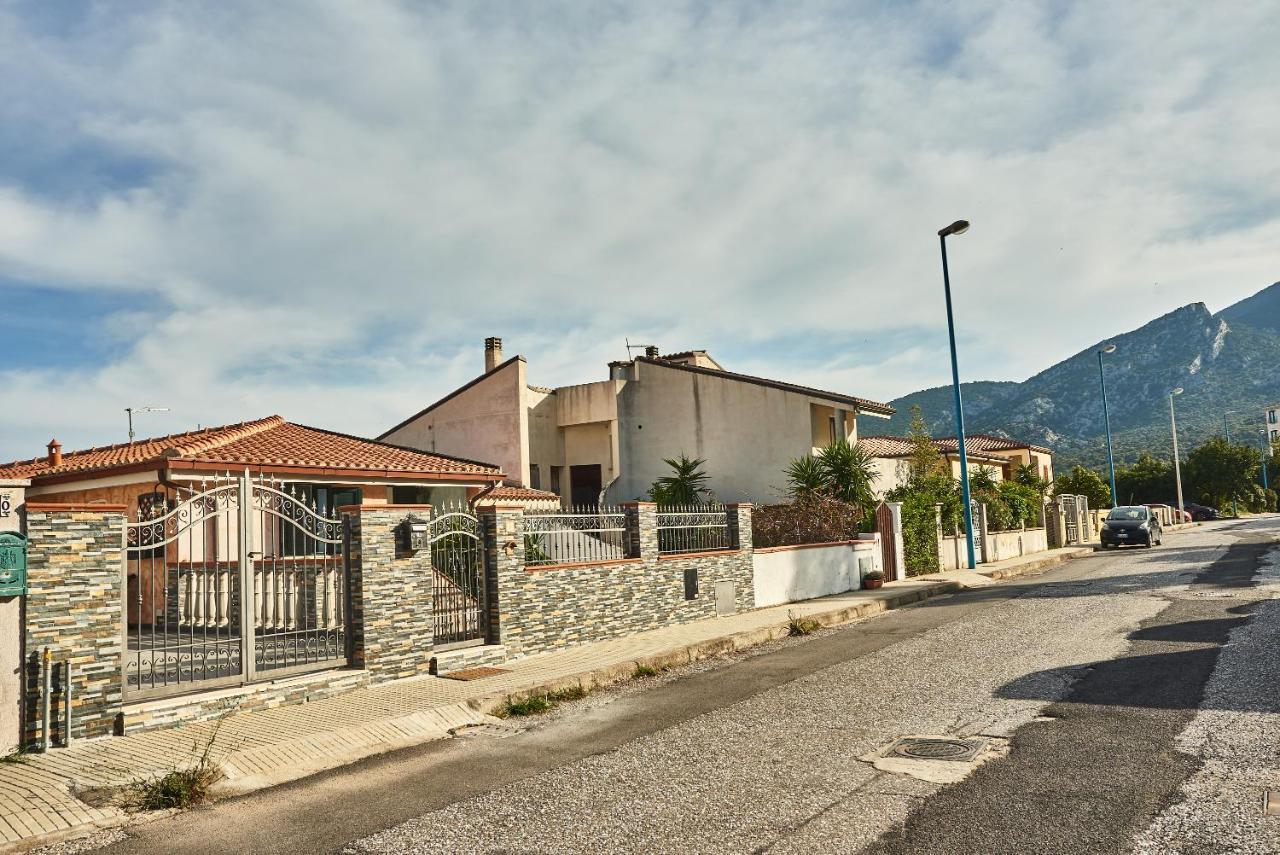 Villetta Vista Mare Cala Gonone Extérieur photo